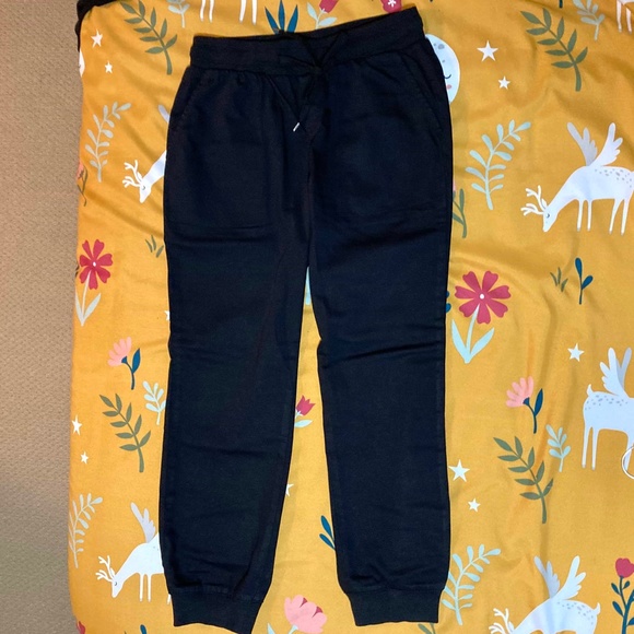 Cropped pants with back pockets - Picture 4 of 6